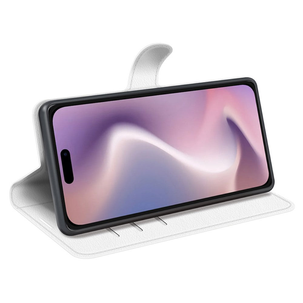 Classic iPhone 16 flip case - White