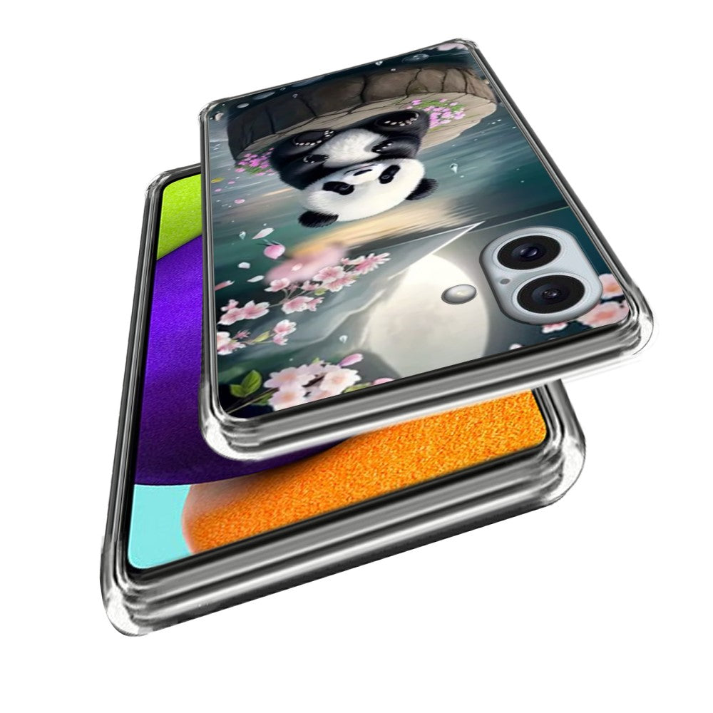 Vibe iPhone 16 cover - Panda