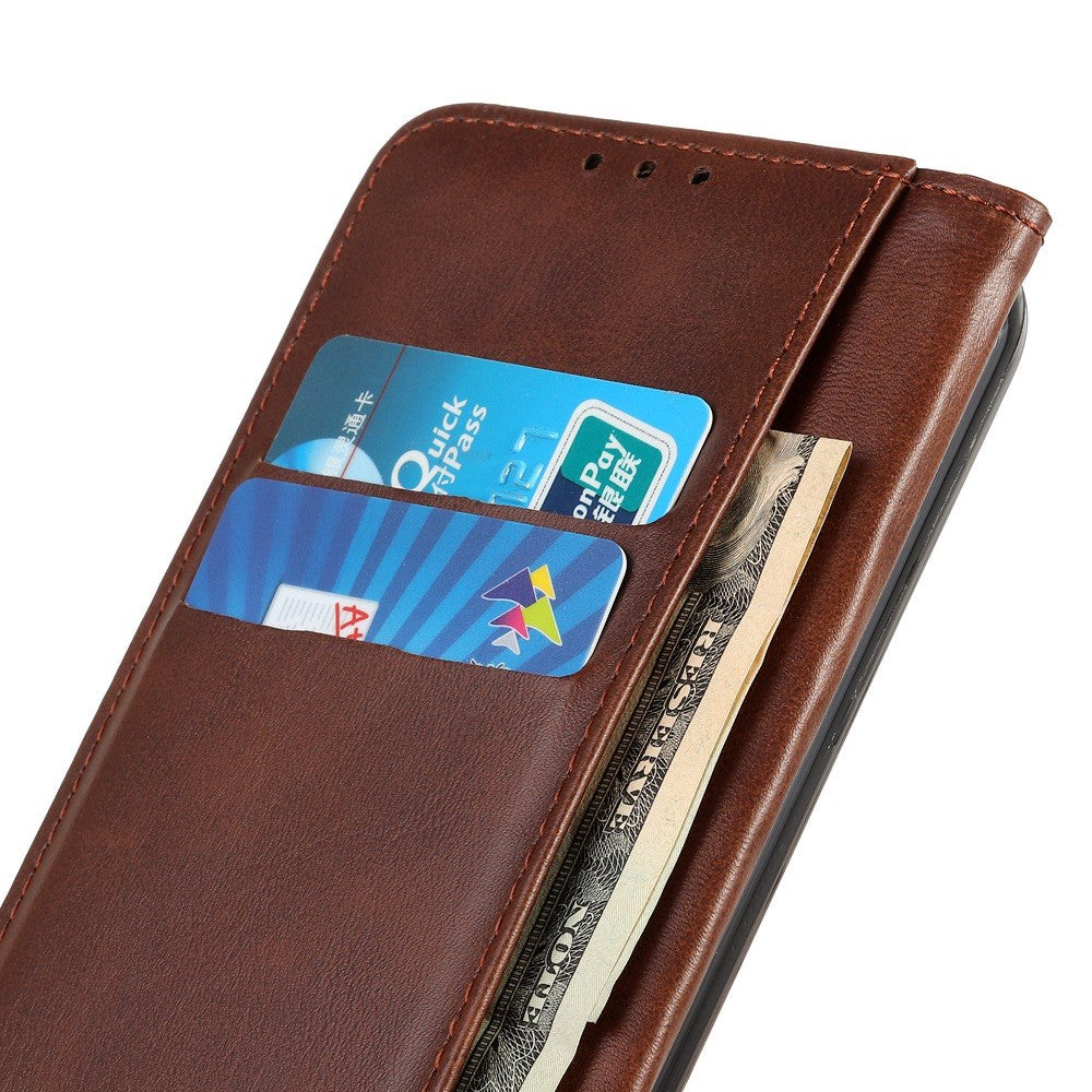 Wallet-style iPhone 16 leather case - Coffee